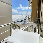 H&G Seaview Apartments